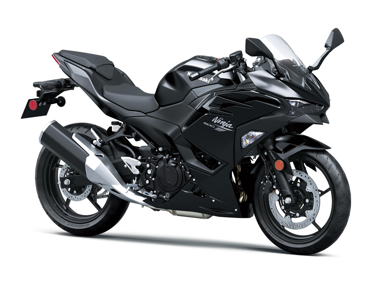 NINJA 500 - 2026 na cor #18181B